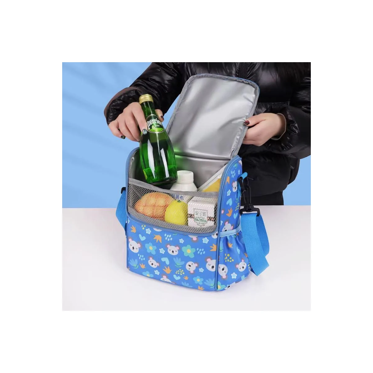 Sac isotherme repas – bleu imprimé — Sacs & cartables